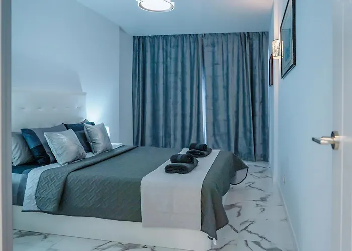 Club Paraiso 1306 Apartment *